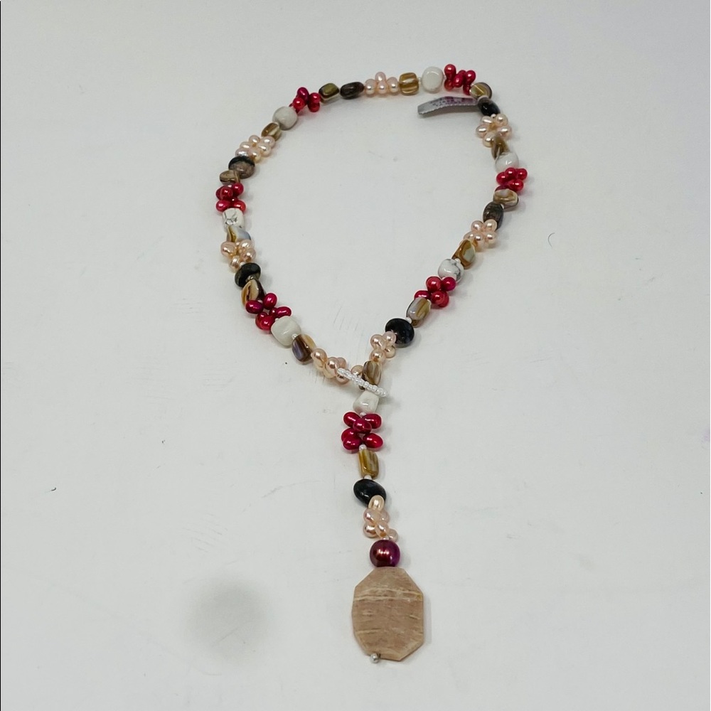 Gorgeous Semi-Precious Stone Necklace - Picture 6 of 7